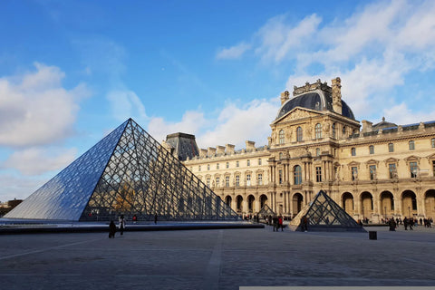 Louvre Museum Tickets with Audio Guide